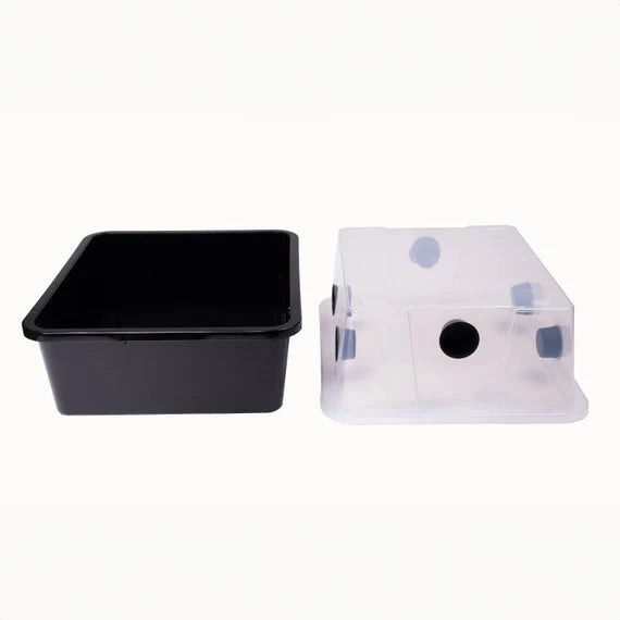 The medium Microppose monotub is made from durable PP plastic and measures 18"L x 15.5"W x 12"H. It has six air holes that are compatible with 2" filters, plugs, and liners and fits on most common steel wire shelf setups. 